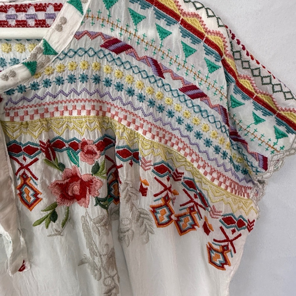 Johnny Was Womens Embroidered Silk Blouse White Boho Floral Split Neck Top L - Picture 6 of 11